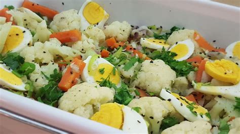  Carne de Porco Salgada com Couve-Flor Frita: Uma Sinfonia de Texturas Crunchiantes e Sabores Azedos!