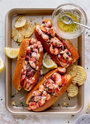  Lobster Roll: Uma explosão de sabor do mar em pão fresco e tostado!